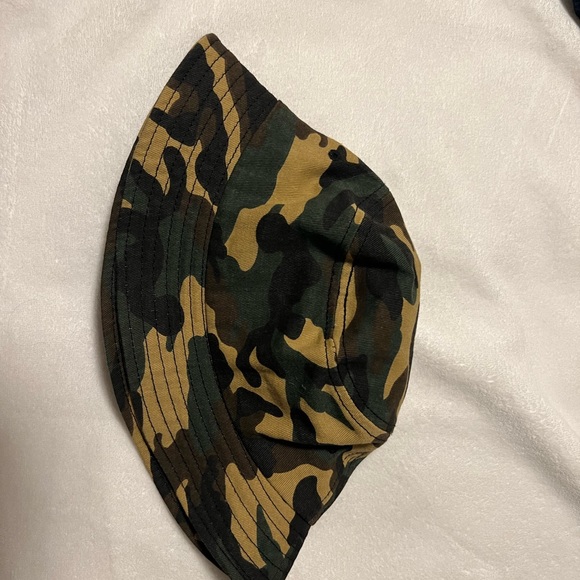 Death Row Records Camo Bucket Hat One size - Picture 3 of 3
